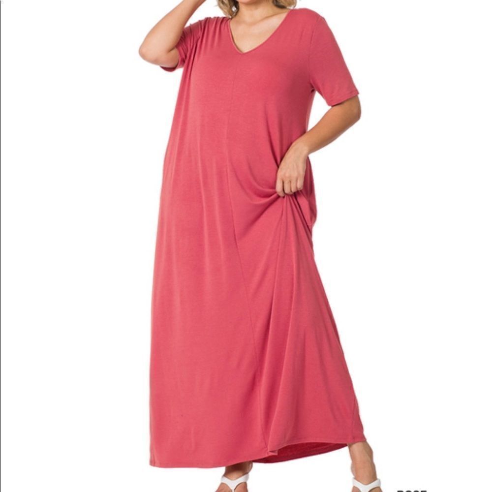 Lexi’s Rose Plus Size Maxi Dress